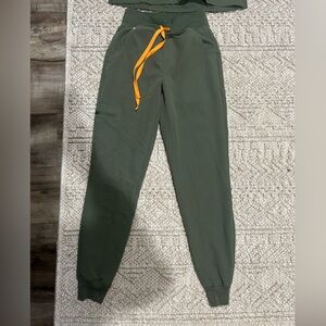 Figs Women’s Olive Joggers and Top Set with Orange Detail